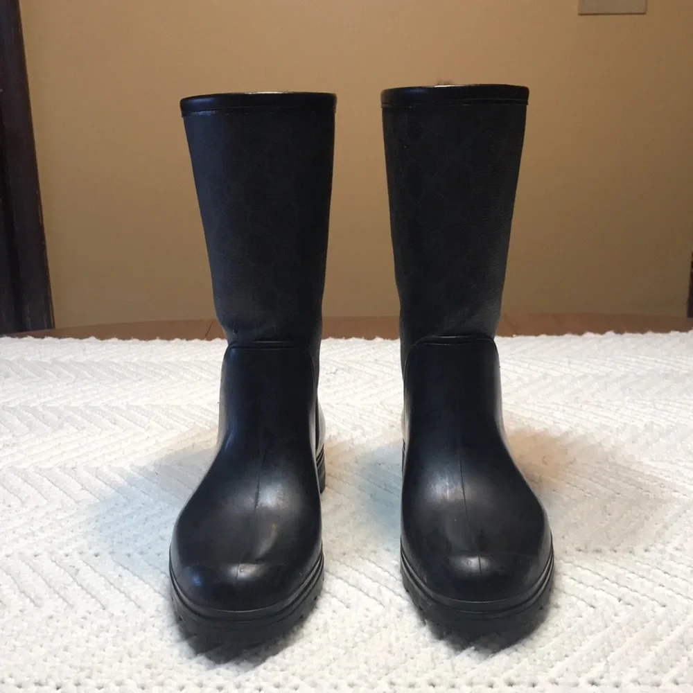 Black Rubber Gucci Boots - Picture 1 of 12
